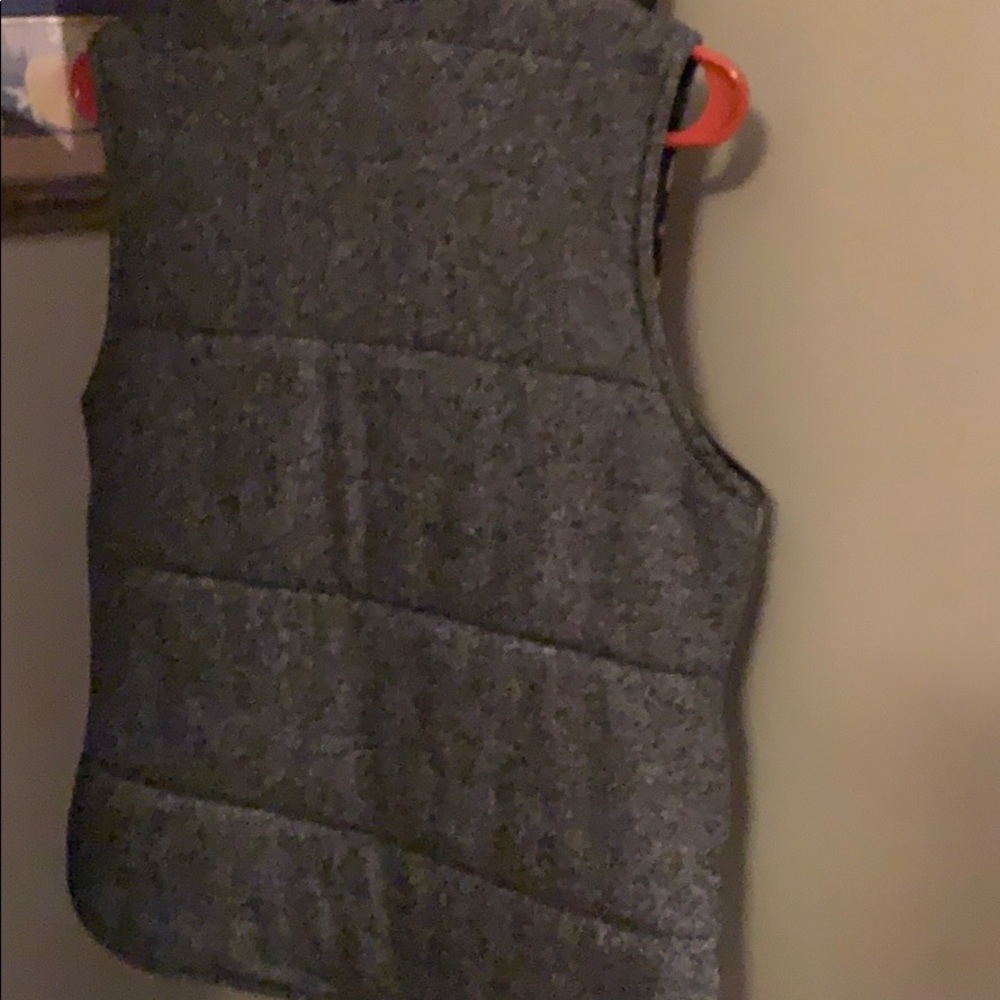 Vest - Picture 3 of 3